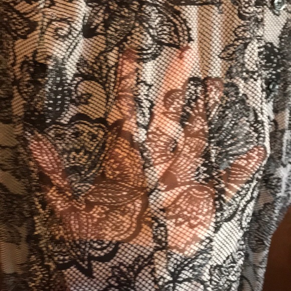 Sheer button down blouse - Picture 2 of 4